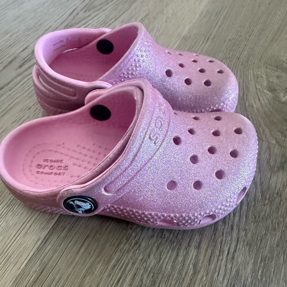 CROCS Sparkly Pink (girls)